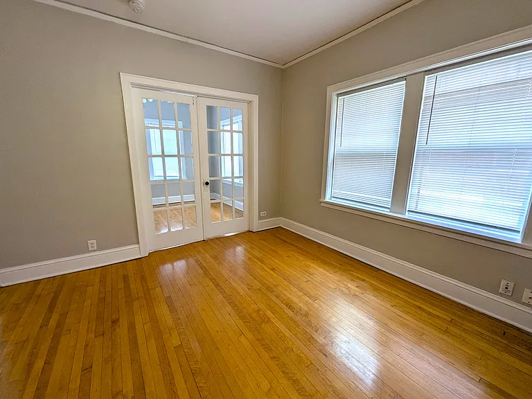 3137 Aldrich Ave S #101 — Photo 12