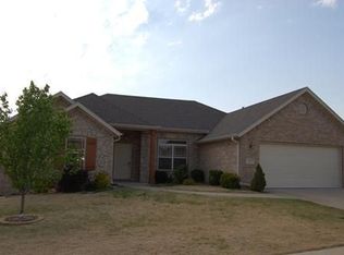 3274 Kibbe Cv, Springdale, AR 72764
