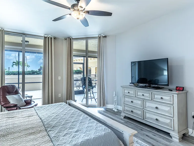 3313 Sunset Key Cir #107 — Photo 31