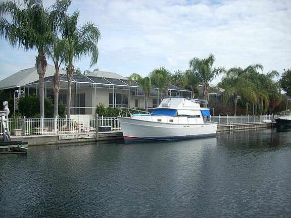 2011 across Canal