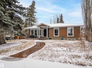 4223 120th St NW, Edmonton, AB T6J 1X9