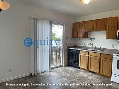 272 E Fort Union Blvd — Photo 5