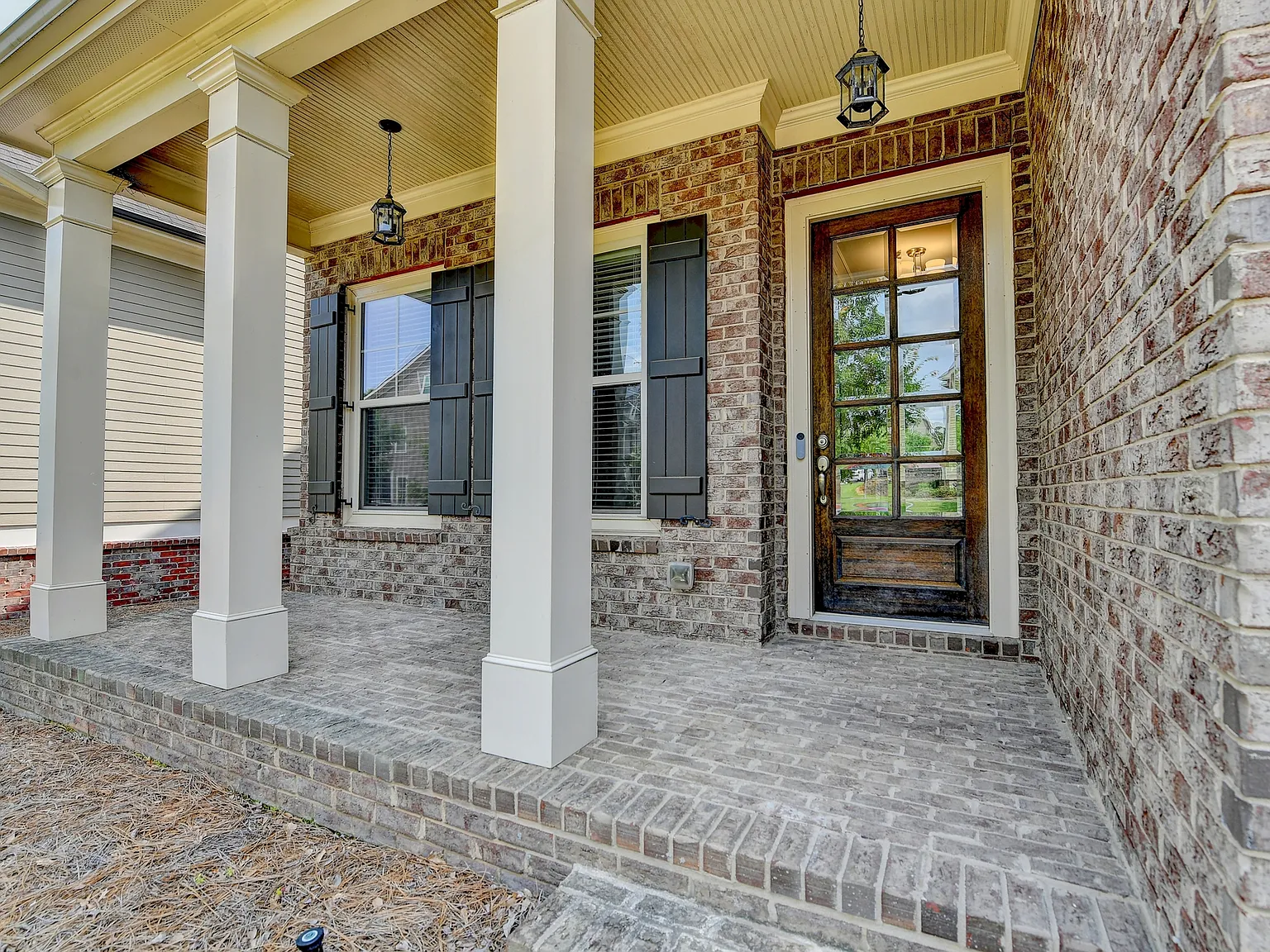 5 bed, 4.5 bath, 3678 sqft, $5,500 — Photo 2