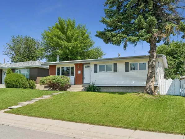 916 W Mayland Dr NE, Calgary, AB T2E 6C4