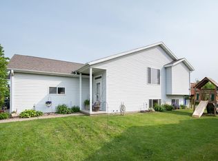 1920 Franklin St, Onalaska, WI 54650