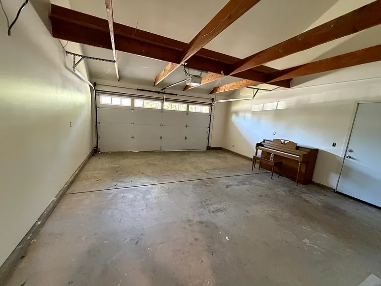 1260 Evans Ct — Photo 25