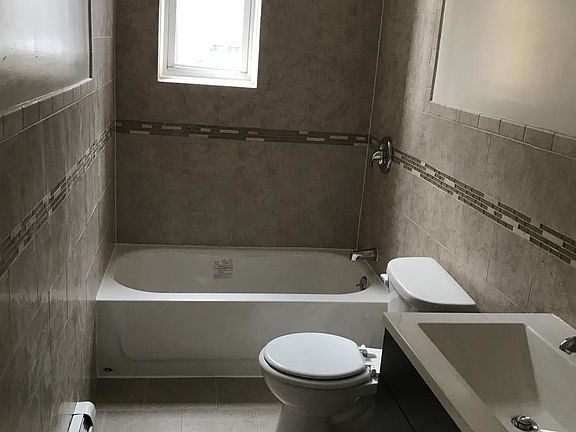 3rd image of 3176 John F Kennedy Blvd APT 2