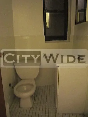 Rented by City Wide Apartments | media 8