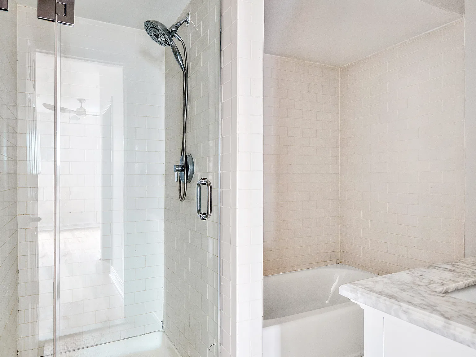 206 Montrose Avenue — Photo 4