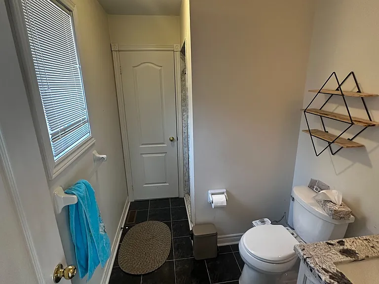 3091 Eden Oak Cres #UPPER — Photo 28