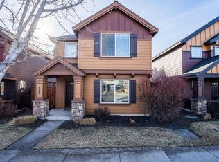 20487 Brentwood Ave, Bend, OR 97702