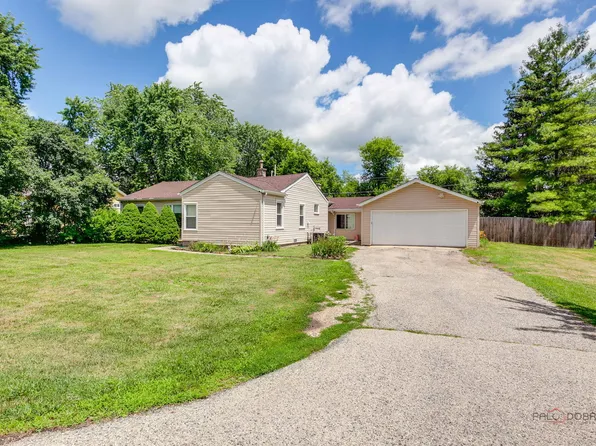 37369 N Loretto Ave, Lake Villa, IL 60046
