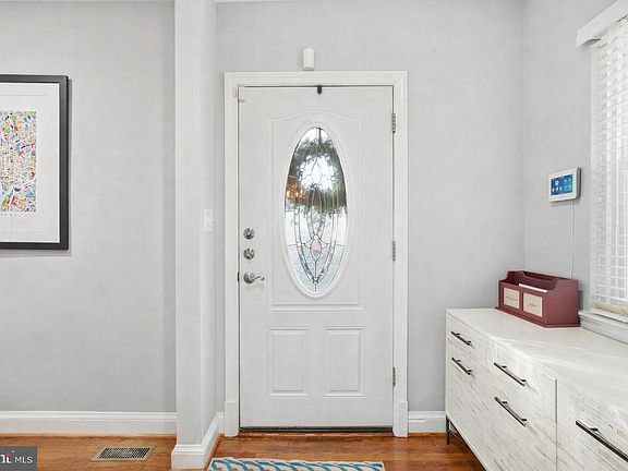 2nd image of 31 Milmarson Pl NW