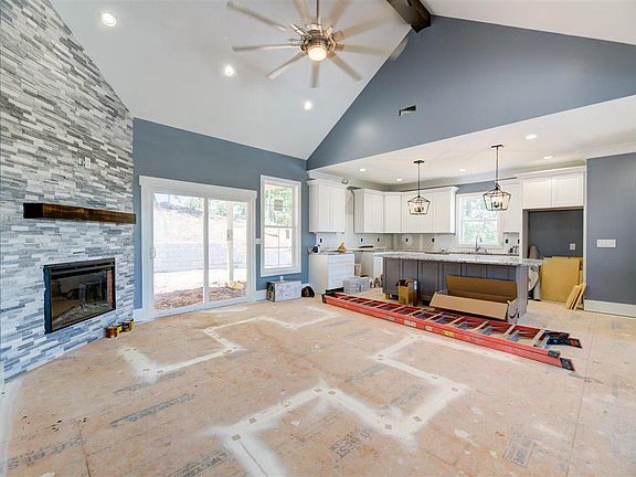 3rd image of 6900 Hannahs Park Ln