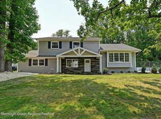 7 Guest Dr, Morganville, NJ 07751