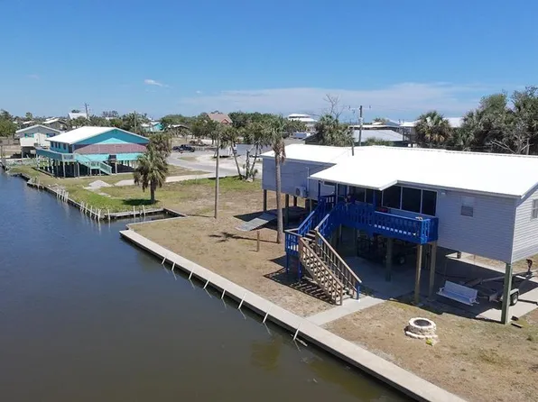 54 W 8th Ave, Horseshoe Beach, FL 32648