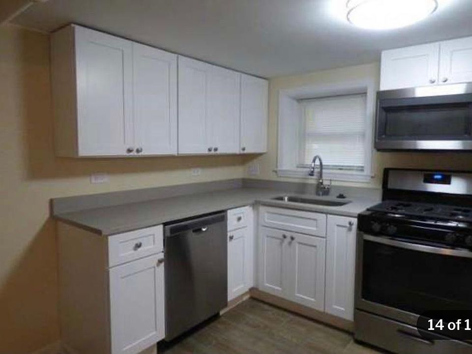 1st image of 5419 W Sunnyside Ave