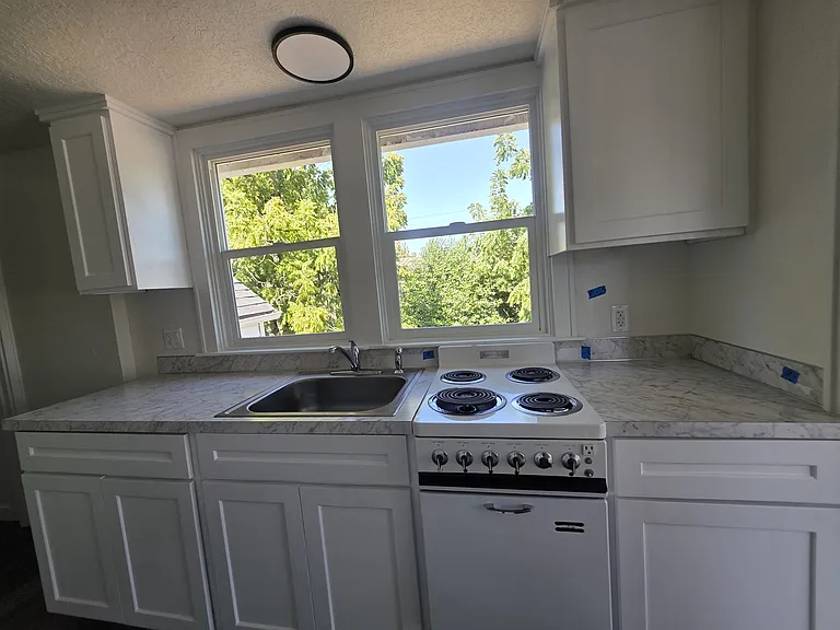 1456 Liberty St NE #2 — Photo 8