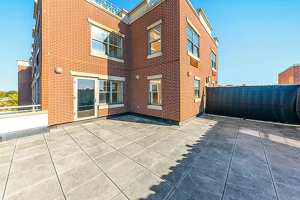 Rented by A&E Real Estate Management | media 3