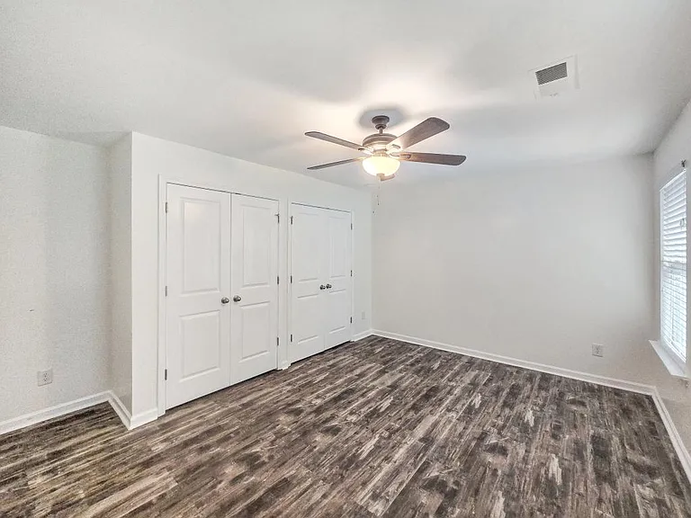 1437 Balvaird Dr — Photo 8