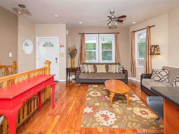 5th image of 108-52 45th Ave