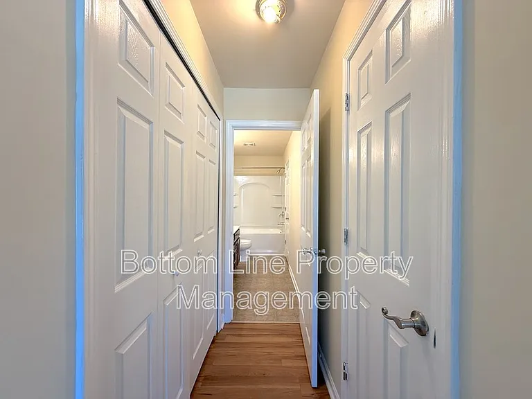 1367 Killashee Ct — Photo 8