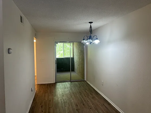 461 W Holmes Ave — Photo 4