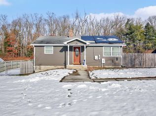 9 Butler Rd, Wilbraham, MA 01095