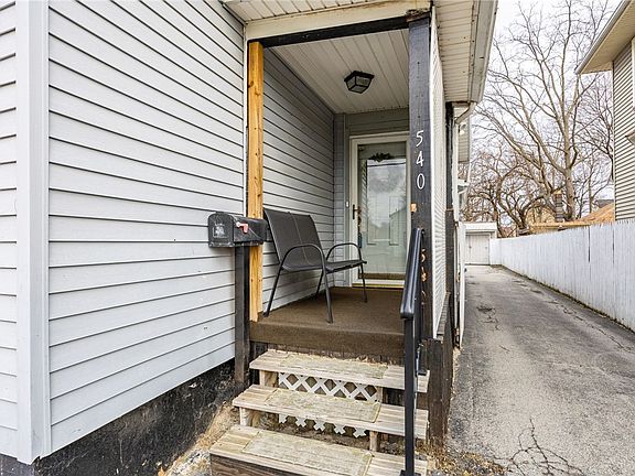 2nd image of 540 Maple St