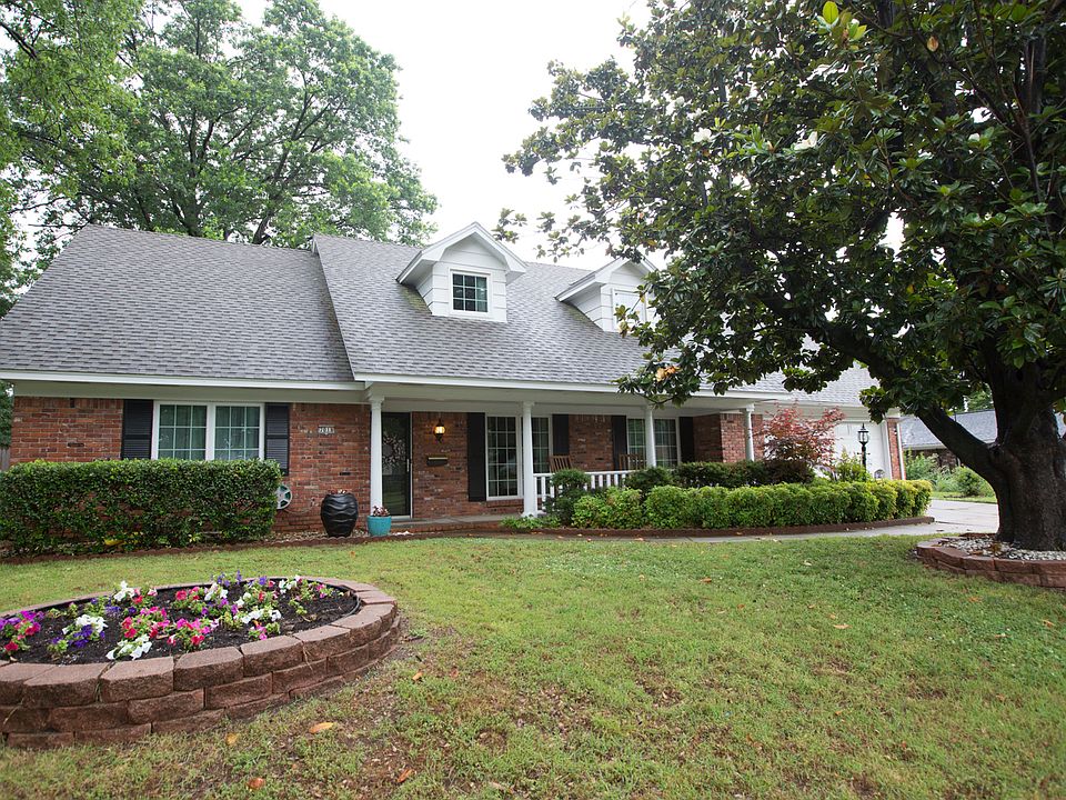 Fabulous updates enhance beautifully maintained home on oversized cul-de-sac lot. New casement, double hung windows throughout with transferable lifetime warranty and whole home smart security system controllable by your smartphone or tablet.