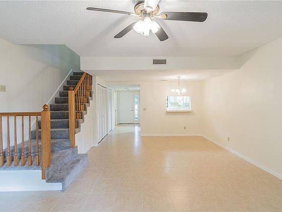 2nd image of 1910 W Sligh Ave APT C104
