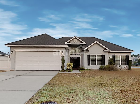 525 Amsonia Cir