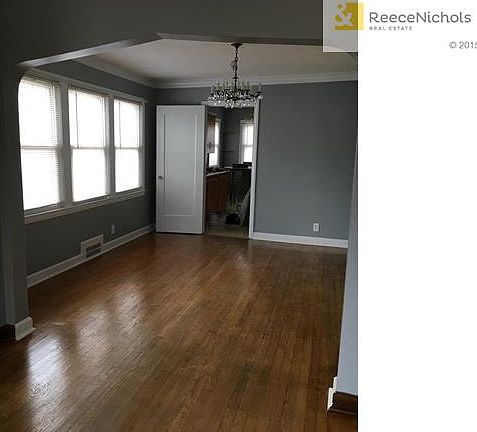 4th image of 1219 E 75th St
