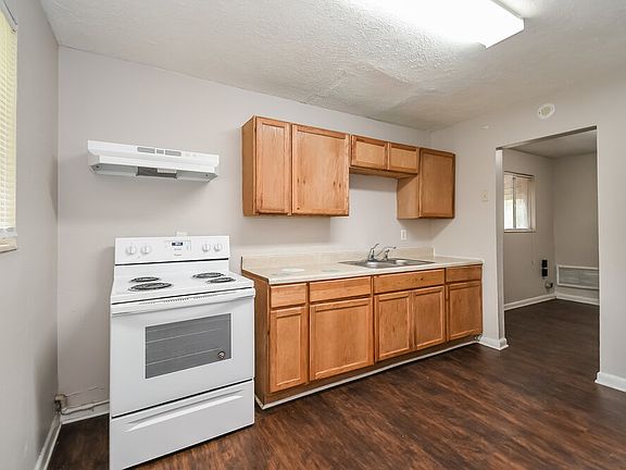 5th image of 6865 Goldilocks Ln