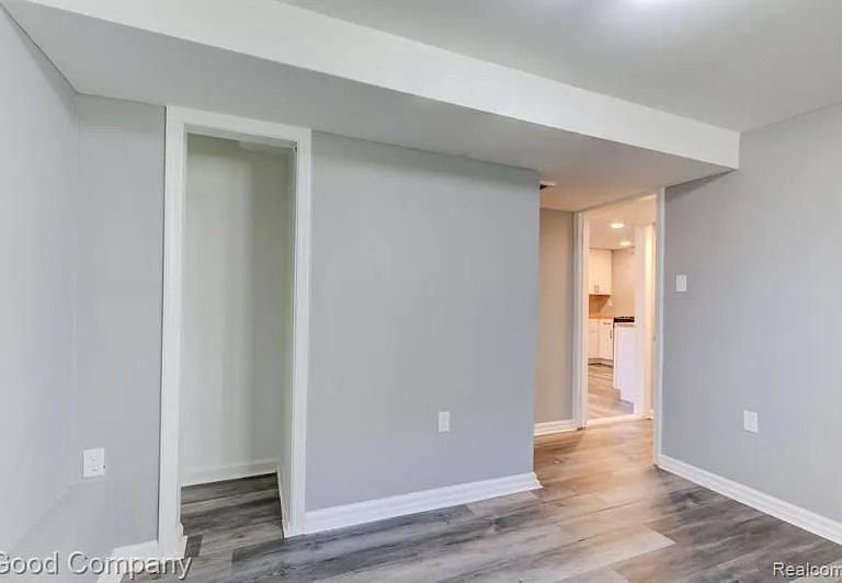 920 E Lincoln Ave #1 — Photo 4