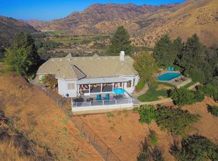 40637 Crystal Dr, Three Rivers, CA 93271