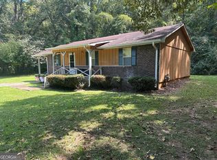 70 Sargent Cir, Franklin, GA 30217