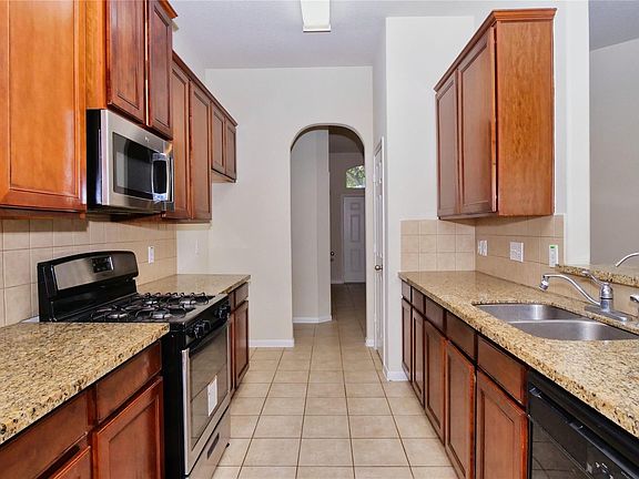 3rd image of 25206 Bright Hollow Ln