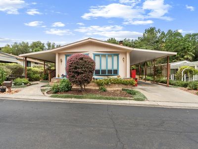 8975 Lawrence Welk Dr SPC 417, Escondido, CA, 92026