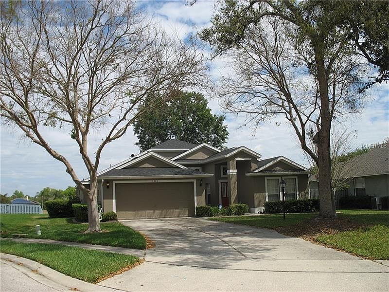 1st image of 5482 Glen Oak Pl