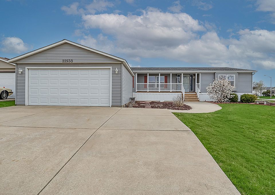 1st image of 22930 S Glen Eagle Dr