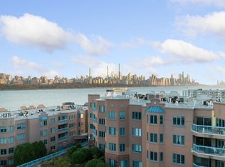 303 Rutledge Ct #1, Edgewater, NJ 07020