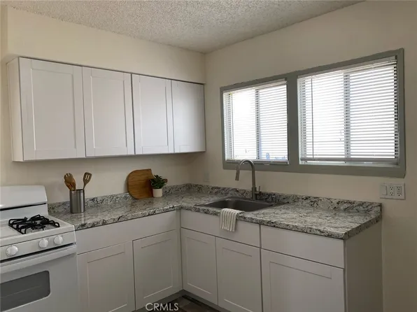 118 E Gardena Blvd, Gardena, CA 90248