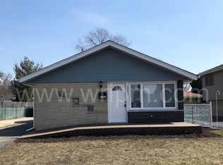 13601 Loomis Ln, Crestwood, IL 60445