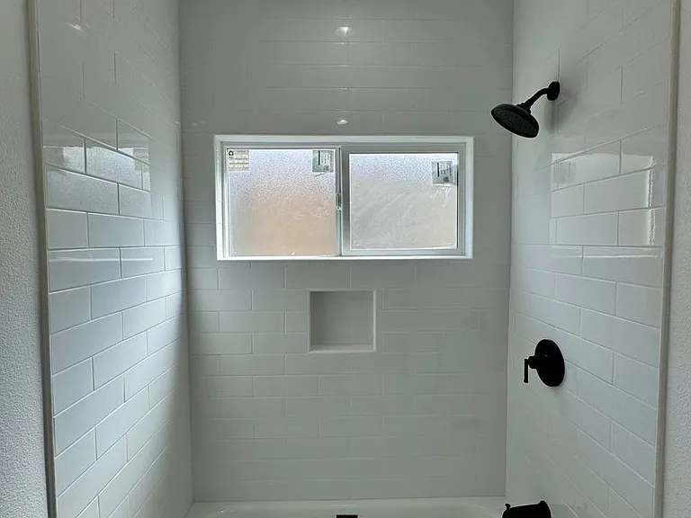 2264 San Anseline Ave #7 — Photo 5