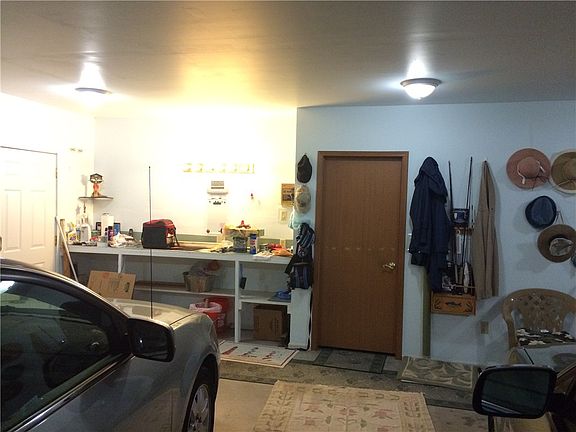3rd image of 5445 Crystal Springs Pl NE