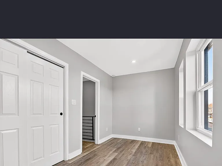2658 S 68th St #4452218190 — Photo 15