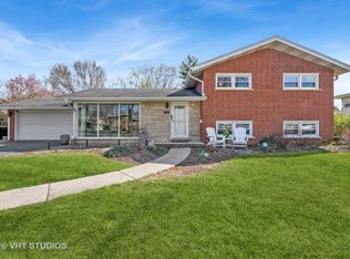 1507 E Fremont St, Arlington Heights, IL