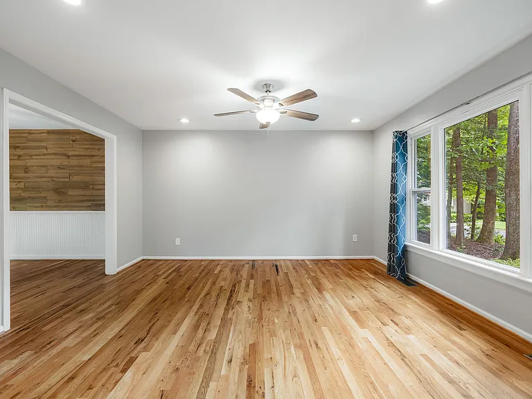 Mid-level living room