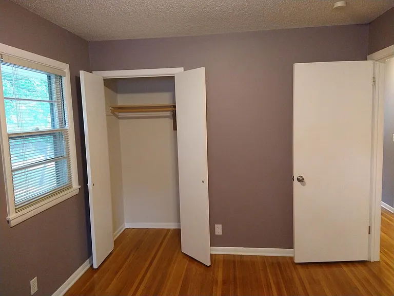 Upstairs Bedroom 2